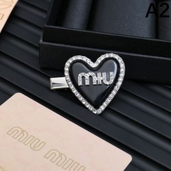 MIU MIU ミュウミュウ 衝撃セールで破格 2024SS 髪飾り