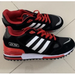 年末年始限定、出血大セール 品質保証 セール商品 adidas 安心買える 男女兼用ランニングシューズ 