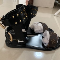 年末年始限定、出血大セール 品質保証 セール商品 LOUIS VUITTON ルイヴィトン 大変お買得 レディース サンダル 