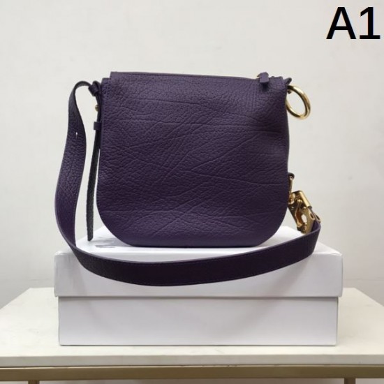 トレンド感抜群 2024SS ショルダーバッグ BURBERRY バーバリー トレンド感抜群 2024SS ショルダーバッグ BURBERRY バーバリー