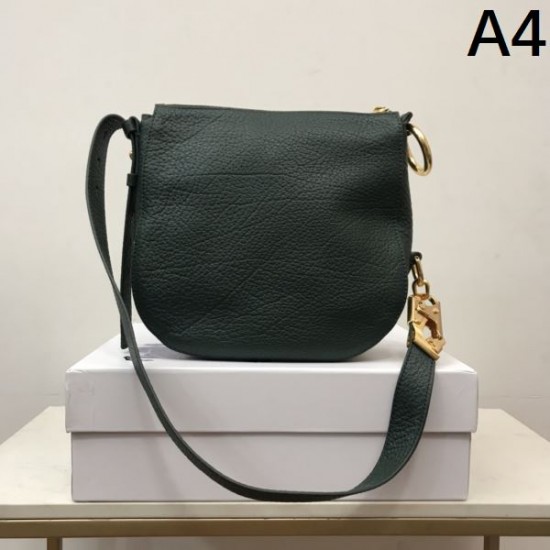 トレンド感抜群 2024SS ショルダーバッグ BURBERRY バーバリー トレンド感抜群 2024SS ショルダーバッグ BURBERRY バーバリー