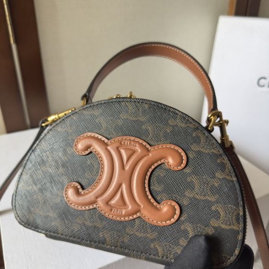 カジュアル感を出す 2024SS トートバッグ CELINE セリーヌ 