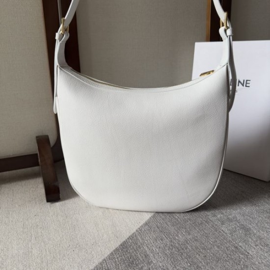 明るい雰囲気があり 2024SS トートバッグ CELINE セリーヌ 明るい雰囲気があり 2024SS トートバッグ CELINE セリーヌ