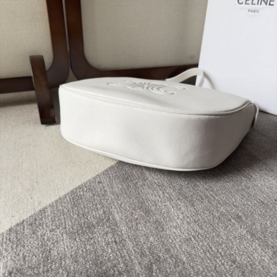 明るい雰囲気があり 2024SS トートバッグ CELINE セリーヌ 明るい雰囲気があり 2024SS トートバッグ CELINE セリーヌ