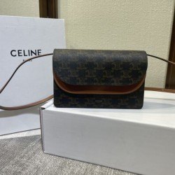 カジュアルめなコーデ 2024SS ショルダーバッグ CELINE セリーヌ