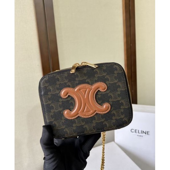 ファッション感が満点 2024SS ショルダーバッグ CELINE セリーヌ ファッション感が満点 2024SS ショルダーバッグ CELINE セリーヌ
