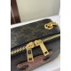 ファッション感が満点 2024SS ショルダーバッグ CELINE セリーヌ ファッション感が満点 2024SS ショルダーバッグ CELINE セリーヌ