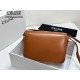 シーン問わずに使える 2024SS ショルダーバッグ CELINE セリーヌ シーン問わずに使える 2024SS ショルダーバッグ CELINE セリーヌ