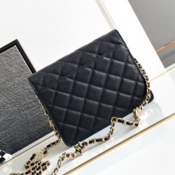 カッコ良くキあります 2024SS ショルダーバッグ CHANEL シャネル