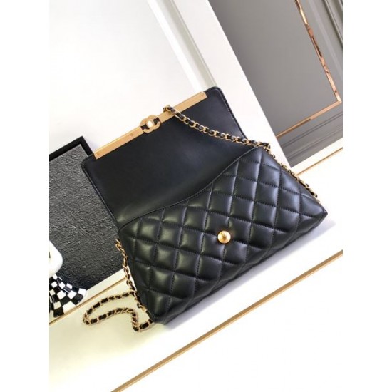 ファッションの流行り 2024SS ショルダーバッグ CHANEL シャネル ファッションの流行り 2024SS ショルダーバッグ CHANEL シャネル