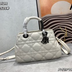 マストアイテム新入荷 2024SS トートバッグ DIOR ディオール