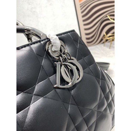 マストアイテム新入荷 2024SS トートバッグ DIOR ディオール
