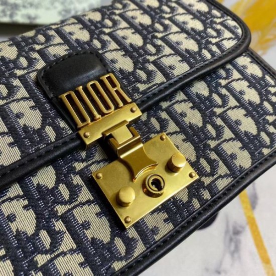 最短1週間 日本未発売 2024SS ショルダーバッグ DIOR ディオール 最短1週間 日本未発売 2024SS ショルダーバッグ DIOR ディオール