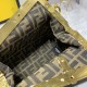 レトロな雰囲気が漂う 2024SS ショルダーバッグ FENDI フェンデイ レトロな雰囲気が漂う 2024SS ショルダーバッグ FENDI フェンデイ