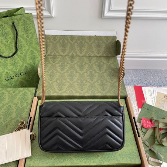 人カジュアルスタイル 2024SS ショルダーバッグ GUCCI グッチ 人カジュアルスタイル 2024SS ショルダーバッグ GUCCI グッチ