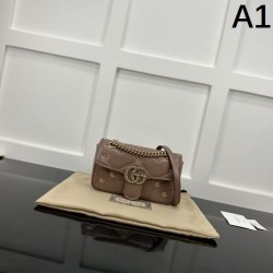 セール価格でお得新作 2024SS ショルダーバッグ GUCCI グッチ