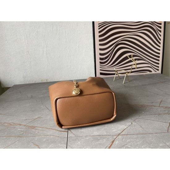 おしゃれ度をUPする新着 2024SS トートバッグ LOEWE ロエベ おしゃれ度をUPする新着 2024SS トートバッグ LOEWE ロエベ