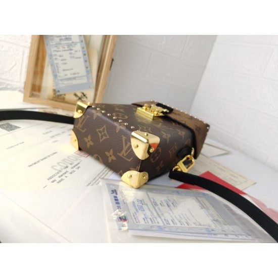 超必須アイテム 2024SS トートバッグ LOUIS VUITTON ルイヴィトン 超必須アイテム 2024SS トートバッグ LOUIS VUITTON ルイヴィトン