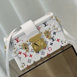 主役級アイテム 2024SS ショルダーバッグ LOUIS VUITTON ルイヴィトン