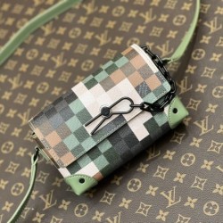 限定ギフトにも 2024SS ショルダーバッグ LOUIS VUITTON ルイヴィトン