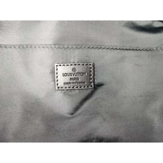 色にも流行り 2024SS バックパック LOUIS VUITTON ルイヴィトン 