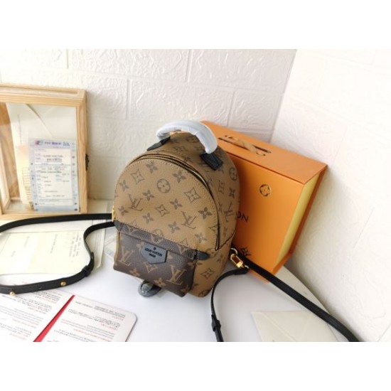 魅力的な新作 2024SS バックパック LOUIS VUITTON ルイヴィトン 魅力的な新作 2024SS バックパック LOUIS VUITTON ルイヴィトン