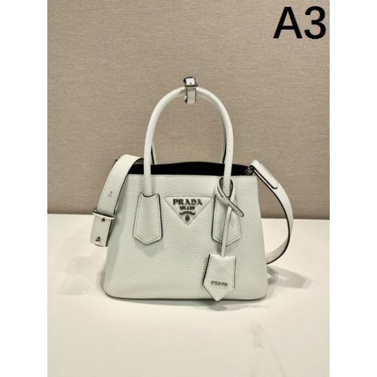 リラックスした雰囲気に 2024SS トートバッグ PRADA プラダ
