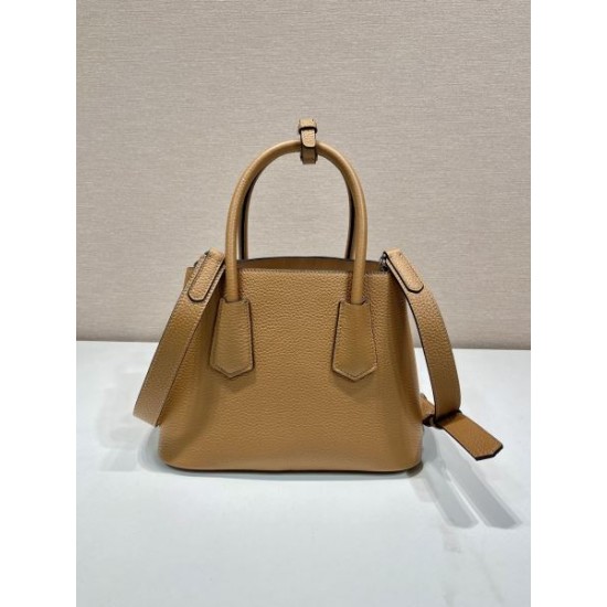 リラックスした雰囲気に 2024SS トートバッグ PRADA プラダ