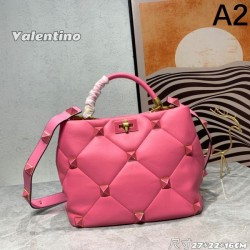 セールでお勧め 2024SS トートバッグ VALENTINO ヴァレンティノ 