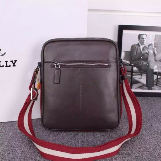 2024SS デイリー使いに最適 BALLY バリー ショルダーバッグ 2024SS デイリー使いに最適 BALLY バリー ショルダーバッグ