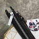 2024SS 引き続き注目のスタイル BURBERRY バーバリー クラッチバッグ 2024SS 引き続き注目のスタイル BURBERRY バーバリー クラッチバッグ