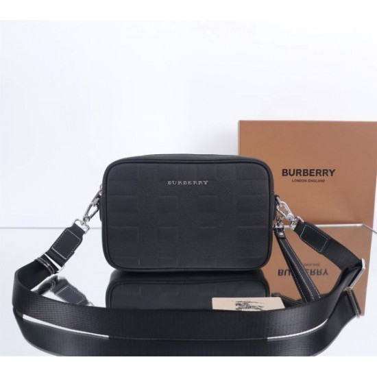 2024SS 流行の注目ブランド BURBERRY バーバリー ショルダーバッグ 2024SS 流行の注目ブランド BURBERRY バーバリー ショルダーバッグ