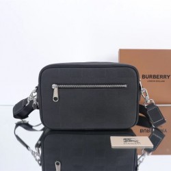 2024SS 流行の注目ブランド BURBERRY バーバリー ショルダーバッグ
