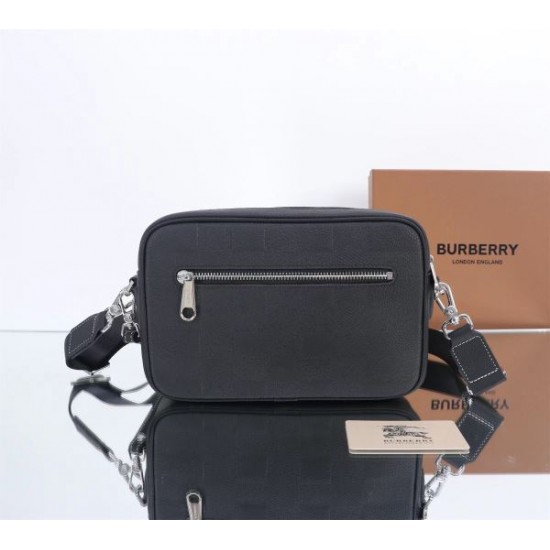 2024SS 流行の注目ブランド BURBERRY バーバリー ショルダーバッグ 2024SS 流行の注目ブランド BURBERRY バーバリー ショルダーバッグ