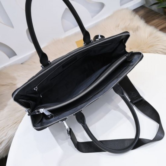 2024SS 特に注目したい BURBERRY バーバリー ブリーフケース 2024SS 特に注目したい BURBERRY バーバリー ブリーフケース