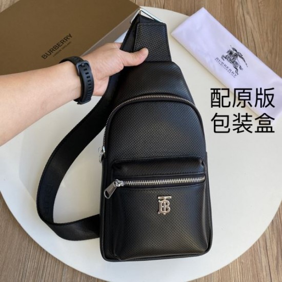 2024SS 斬新なスタイル BURBERRY バーバリー チェストバッグ 2024SS 斬新なスタイル BURBERRY バーバリー チェストバッグ