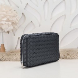 2024SS 最安値挑戦！ BOTTEGA VENETA ボッテガヴェネタ クラッチバッグ