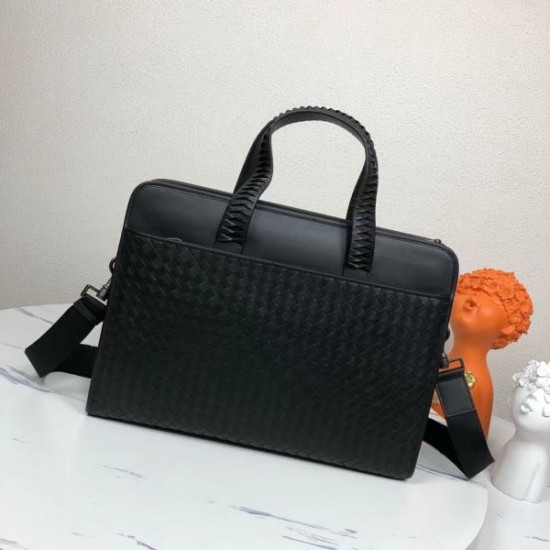 2024SS 完売前に BOTTEGA VENETA ボッテガヴェネタ ブリーフケース 2024SS 完売前に BOTTEGA VENETA ボッテガヴェネタ ブリーフケース