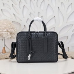 2024SS 今季人気 BOTTEGA VENETA ボッテガヴェネタ ブリーフケース