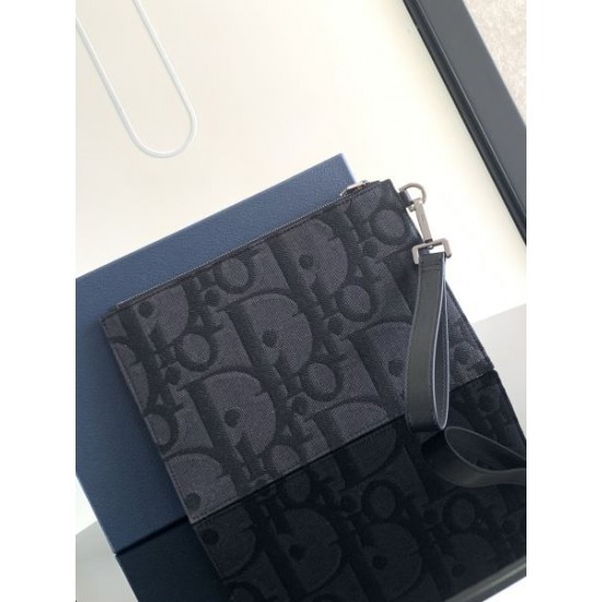 2024SS 今年らしく魅力的アップ DIOR ディオール クラッチバッグ 2024SS 今年らしく魅力的アップ DIOR ディオール クラッチバッグ
