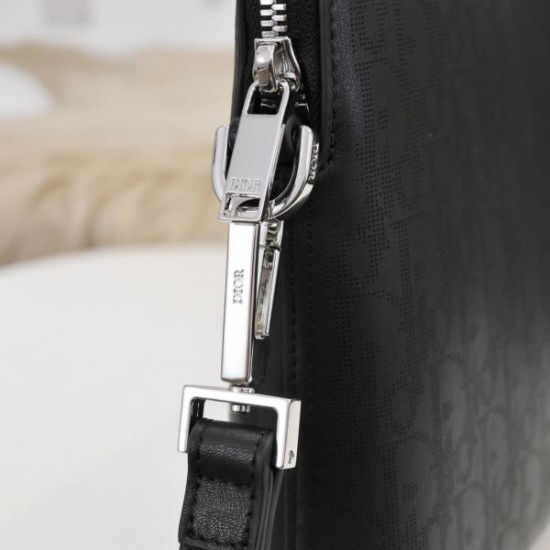 2024SS 今期新作人気の美ライン DIOR ディオール クラッチバッグ 2024SS 今期新作人気の美ライン DIOR ディオール クラッチバッグ