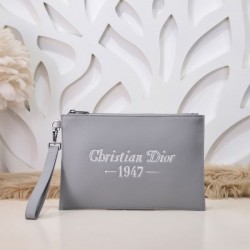 2024SS トレンドを追求した新作 DIOR ディオール クラッチバッグ