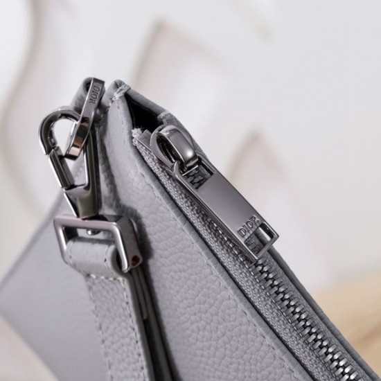 2024SS トレンドを追求した新作 DIOR ディオール クラッチバッグ 2024SS トレンドを追求した新作 DIOR ディオール クラッチバッグ