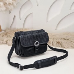 2024SS 超レアな入手困難品 DIOR ディオール ショルダーバッグ