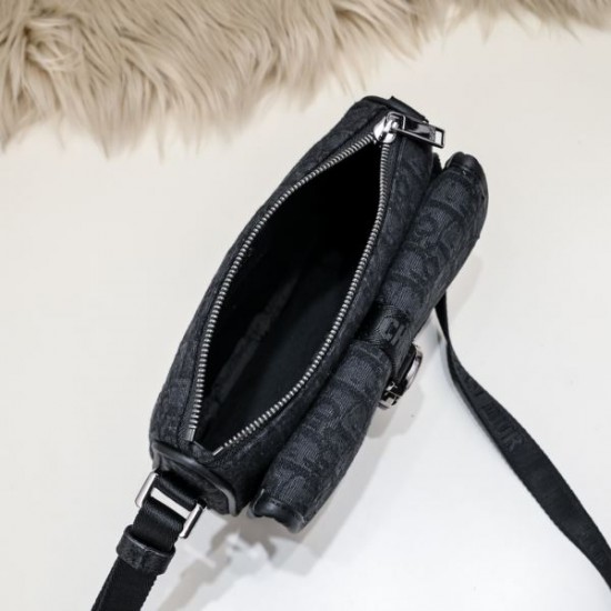 2024SS 超レアな入手困難品 DIOR ディオール ショルダーバッグ 2024SS 超レアな入手困難品 DIOR ディオール ショルダーバッグ