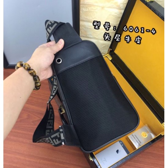 2024SS これさえ押さえればOK! FENDI フェンデイ チェストバッグ 2024SS これさえ押さえればOK! FENDI フェンデイ チェストバッグ
