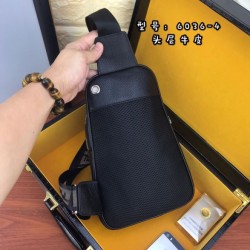 2024SS ファッションの最先端！ FENDI フェンデイ チェストバッグ
