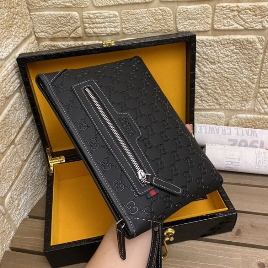 2024SS 今季爆発的な人気定番商品 GUCCI グッチ クラッチバッグ 2024SS 今季爆発的な人気定番商品 GUCCI グッチ クラッチバッグ