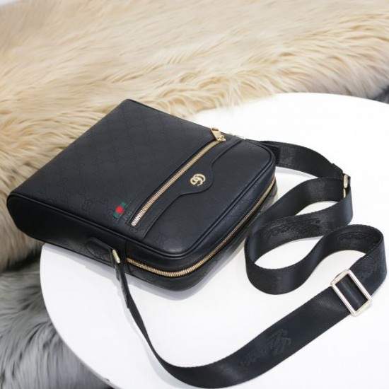 2024SS 贈るべきのプレゼント GUCCI グッチ ショルダーバッグ 2024SS 贈るべきのプレゼント GUCCI グッチ ショルダーバッグ