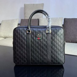 2024SS シーン問わずに使える GUCCI グッチ ブリーフケース
